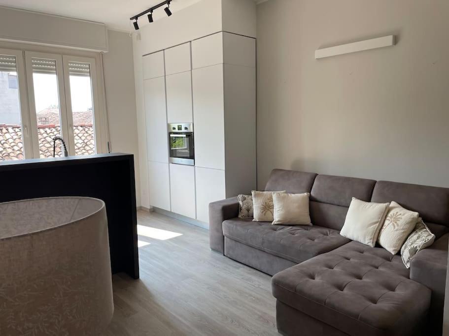 Suite De Rolandis Cin Itoo5Oo5C22Cdbezny Asti Dış mekan fotoğraf